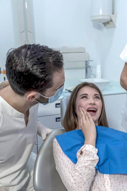 Best Holiday Emergency Dentist in Mount Carmel, TN